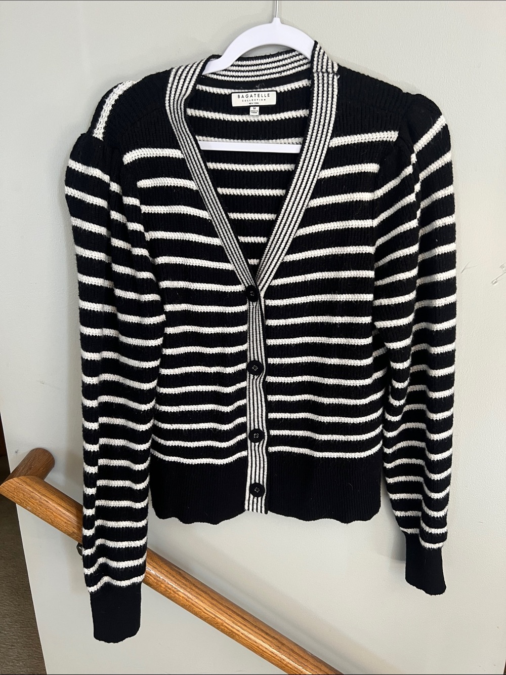 bagatelle Black & White Striped V-Neck Button Cardigan